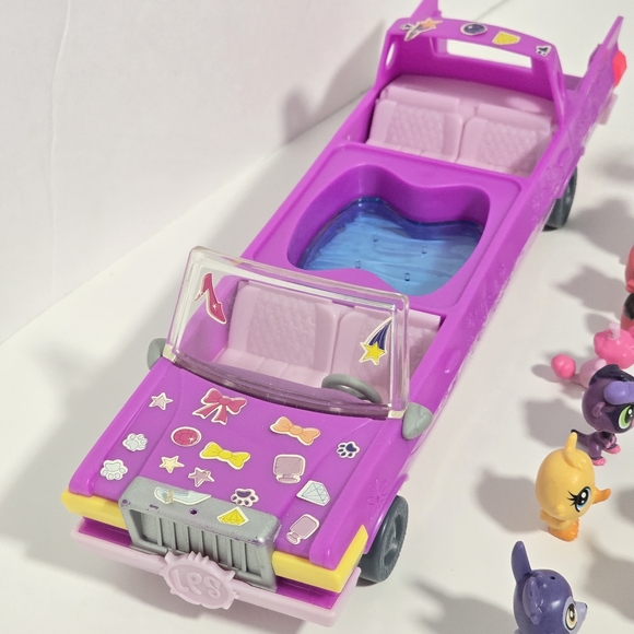 Rare Find!! Littlest Pet Shop Limo & Bath For Pets - 15 Items - Picture 7 of 16